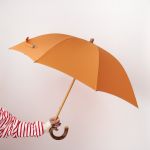 キャロットオレンジ